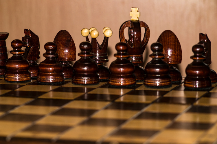 Objets décoratifs en bois - pièces de jeu d'échecs